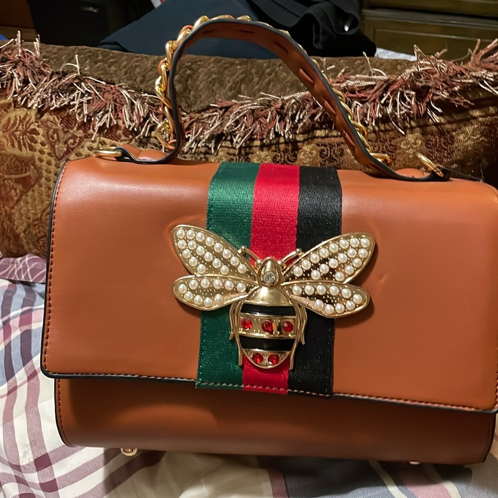 New bee bag